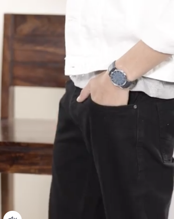 Men Navy Blue Analogue Watch - Image 4